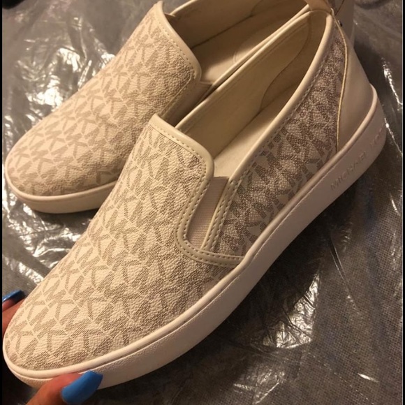Micheal Kors Loafers - Picture 1 of 1
